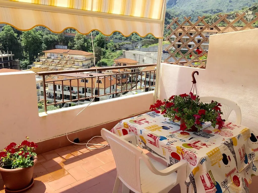 Casa Vacanza Da Rosa Letojanni 0*,
